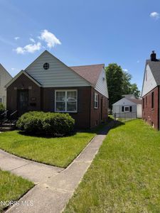 2829 Merrimac Blvd