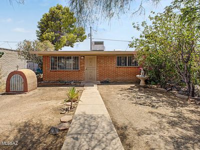 1841 W Caravelle Rd