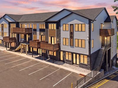 80 Memorial Park Drive #202