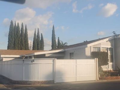 320 N Park Vista St SPACE 44