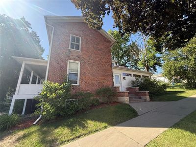 123 2nd Ave SW