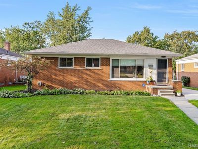21537 Share St