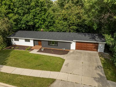 2421 Skyline DRIVE