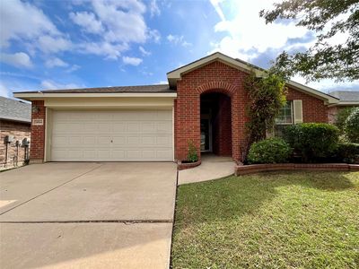 Property at 14044 Fontana Rd, Roanoke, TX