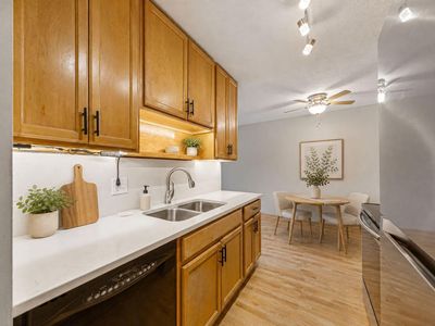 2005 E 122nd St APT A11