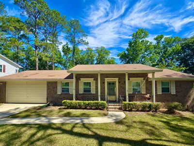 1424 Woodgate Way