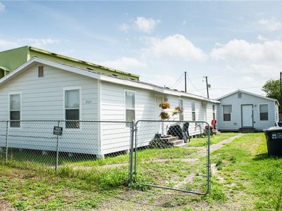 2601 Johanna St