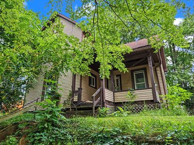 330 4th Ave
