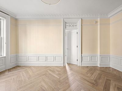 200 W 54th St APT 10K