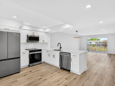 14360 Strathmore Lane #406