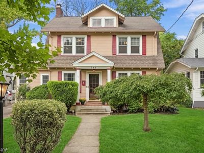 548 Hort St