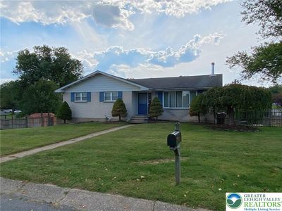 3979 Kenrick Dr