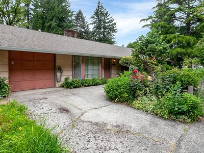 14933 SE Gladstone St