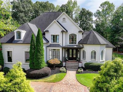 2130 Falling Water Ct