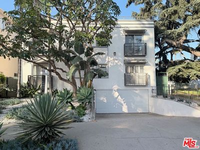 924 5th St APT 10