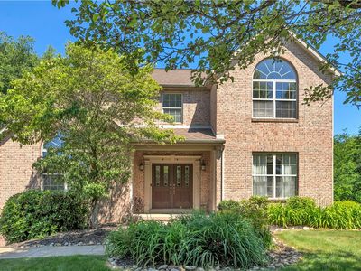 210 Avonworth Heights Dr