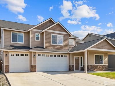 2005 W Sunnyview Lane