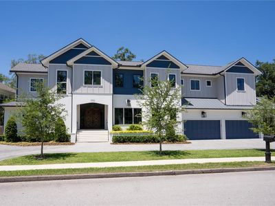 4402 W Beach Park Dr