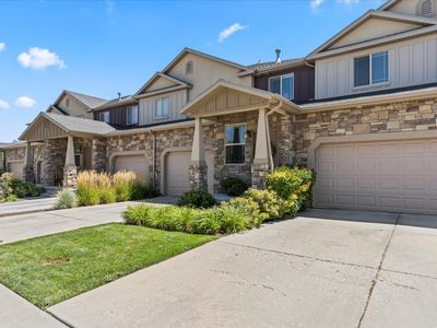 6929 S Village River Ln