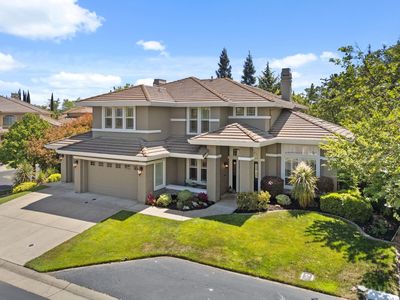 2252 Bel Air Ln