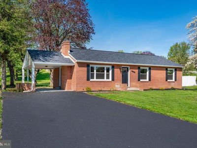 13616 Royal Rd