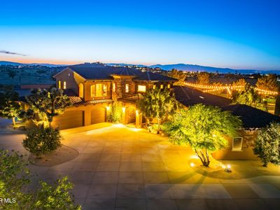 3211 Paddock Way