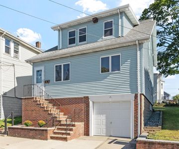 65 Albion St