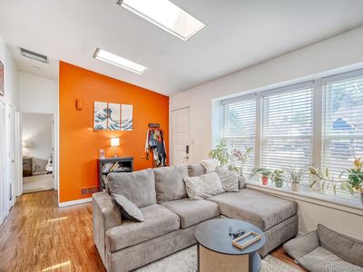 1463 W 135th Place