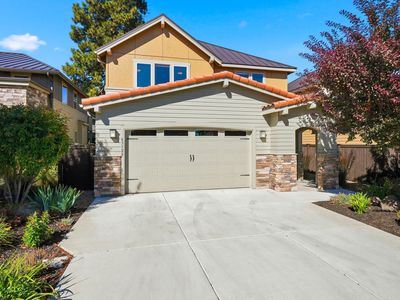 63128 NW Via Cambria