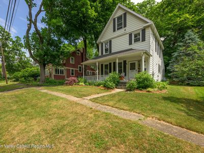 15 Jones Avenue
