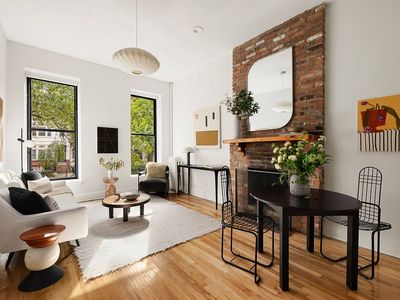 405 3rd St APT 2