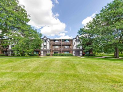 2 Timber Ln APT 18