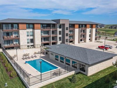 3010 Fieldhouse Cir UNIT 106