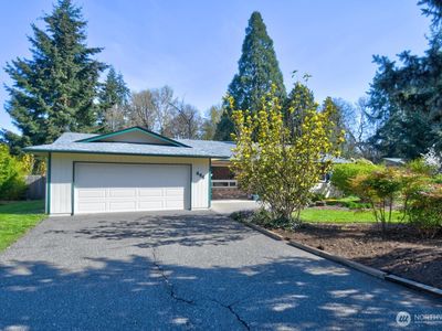 434 Peregrine Drive SE