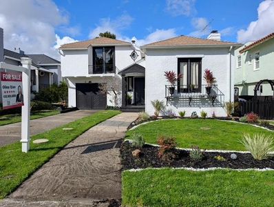 254 Taylor Blvd