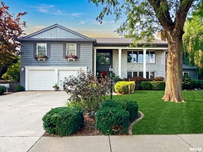 1509 W Devereux Dr