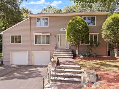 109 Hampton Rd