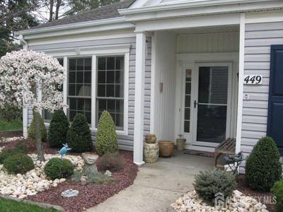 449 Bluebird Dr