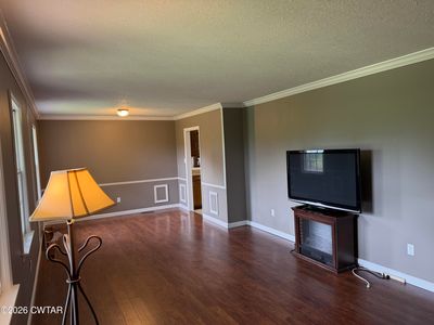 1400 W Highway 21