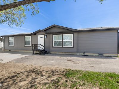 Property at 608 1st Ave NW, Crosby, ND