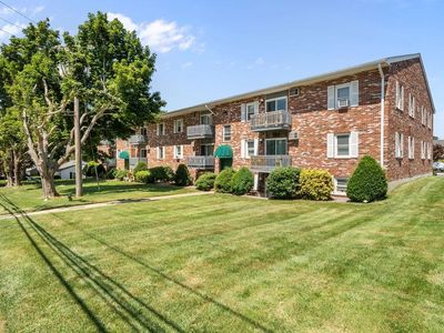 200 Manville Hill Rd #B30