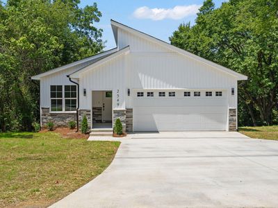 2549 Pinetop Ave