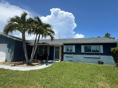 1023 SW 25TH Place