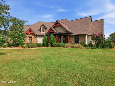 104 Chantry Ln