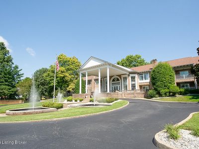 8605 Shelbyville Rd APT 126