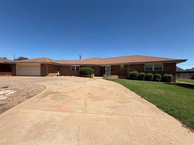1308 Grandview Dr