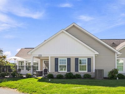 1111 Sandy Ridge Dr