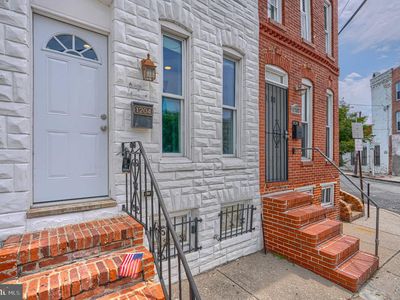 1204 W Cross St