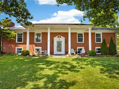 600 W Lincoln Ave