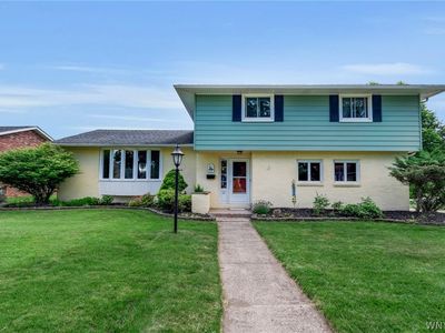 15 Willow Dr